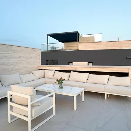 شقة Leonarda Waterfront Residences