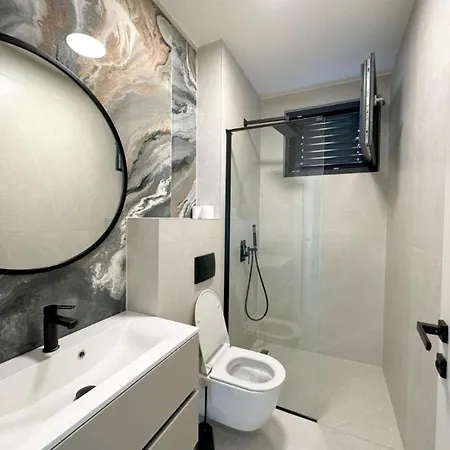 شقة Leonarda Waterfront Residences Kožino