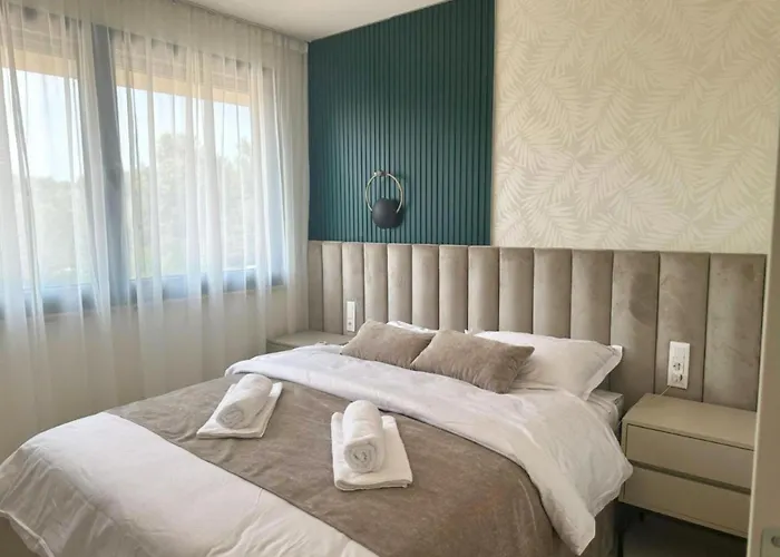 Leonarda Waterfront Residences * Kozino