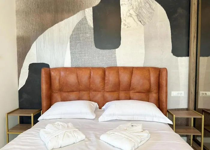 Leonarda Waterfront Residences Kozino