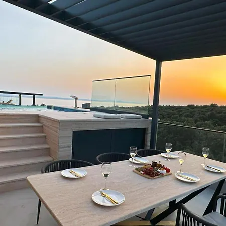 Leonarda Waterfront Residences