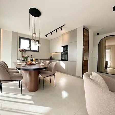 Leonarda Waterfront Residences