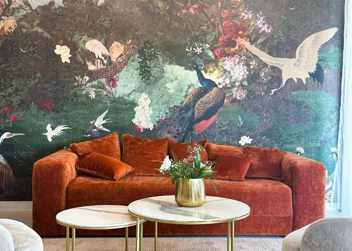 Leonarda Waterfront Residences *