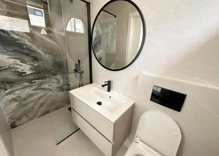 公寓 Leonarda Waterfront Residences *