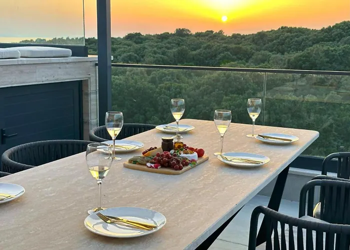 Leonarda Waterfront Residences