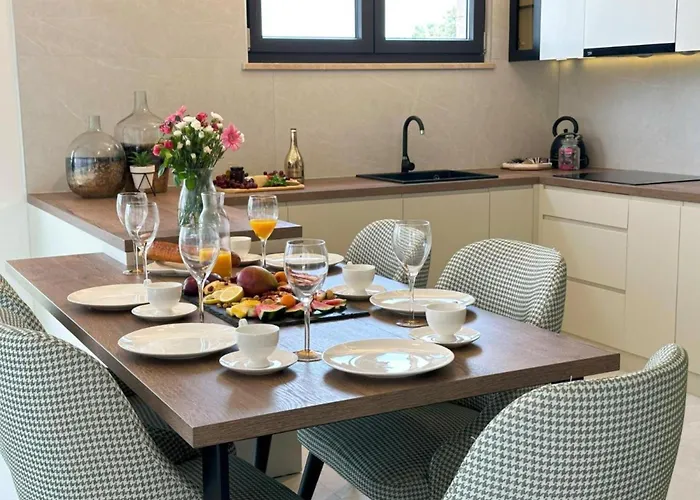 Leonarda Waterfront Residences