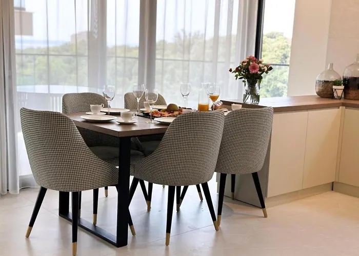 Apartament Leonarda Waterfront Residences Kožino